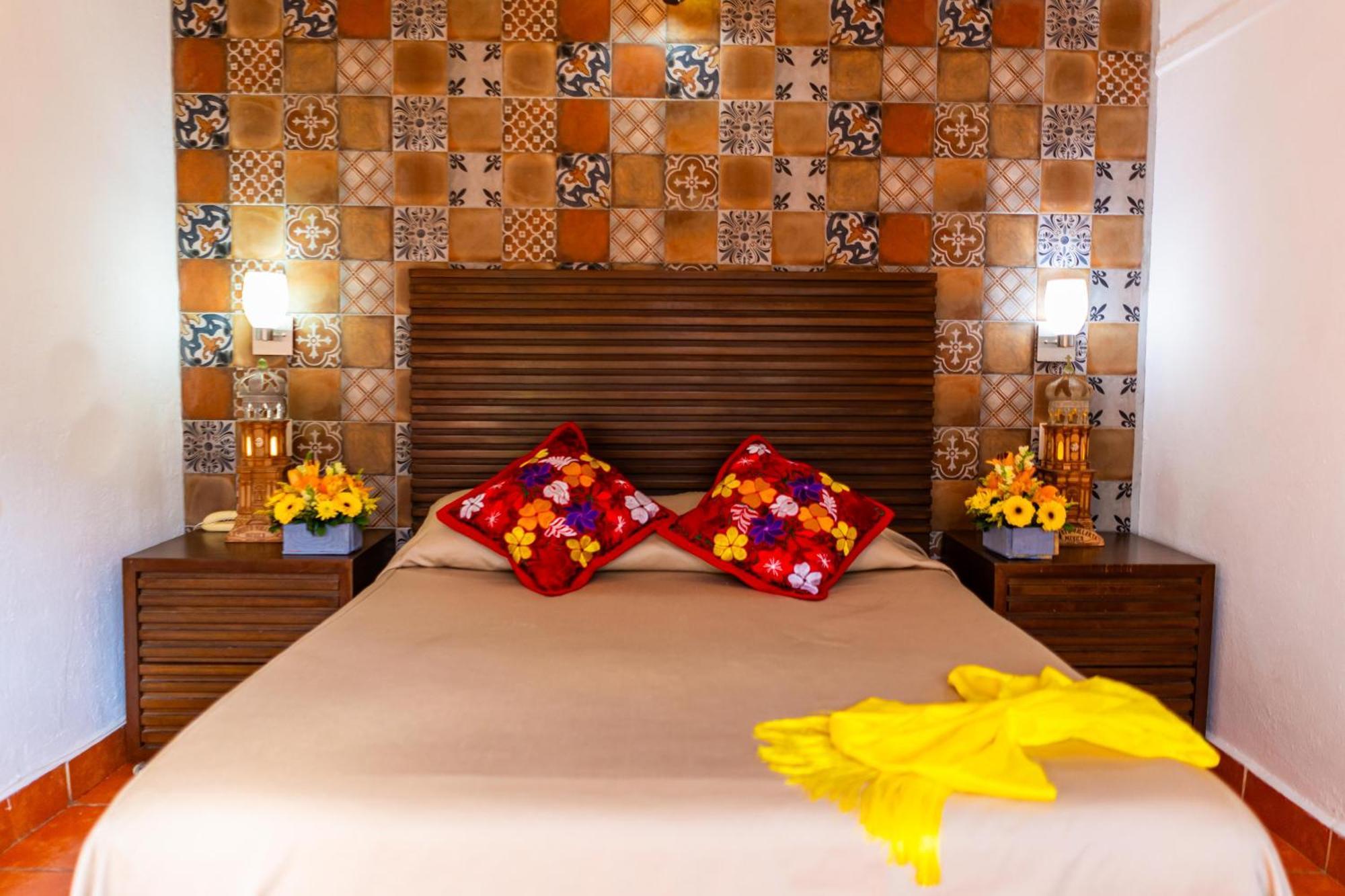 Hotel Posada De Roger Пуерто Валярта Екстериор снимка